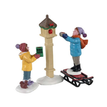 THE BIRD FEEDERS SET OF 3