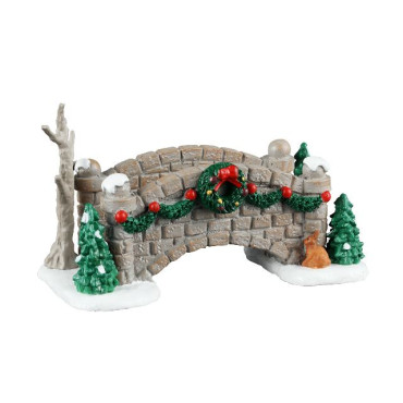 CHRISTMAS FOOTBRIDGE