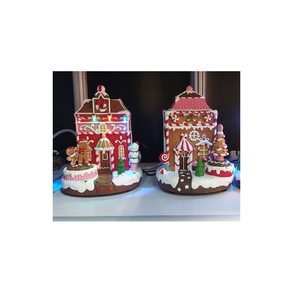 SCENA GINGERBREAD 15,5X12XH20CM LED MOV